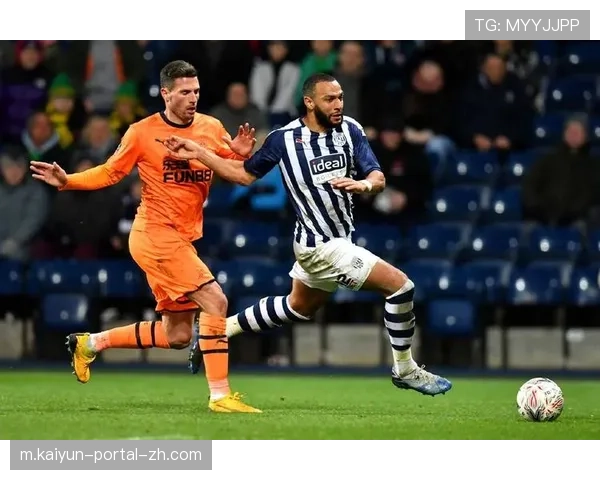 纽卡斯尔足总杯3比1逆转十人维拉 托纳利独中两元成晋级功臣